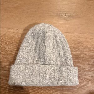 Vince Gray Cashmere Beanie